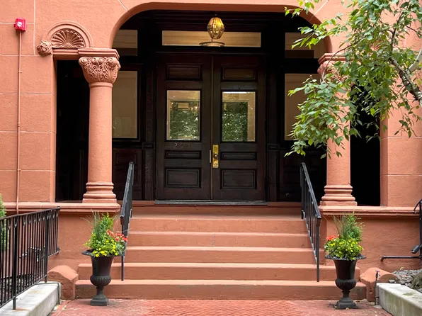 290 Commonwealth Ave, Boston, MA