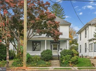 308 S Spruce St, Lititz, PA 17543