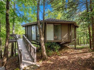 137 Treetop Knoll Dr, Big Canoe, GA 30143