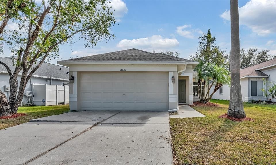 1st image of 10433 ISLEWORTH AVENUE