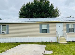 1103 Lemon Street, Okeechobee, FL 34974