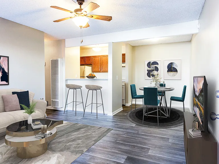 Citrus Glen Apartments — Photo 7