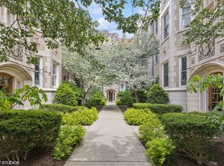 534 W Brompton Ave APT 1N, Chicago, IL 60657