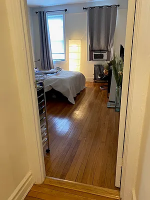 Rented by Signature Spaces NYC Corp | media 14