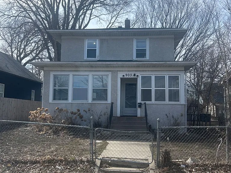 903 Newton Ave N — Photo 12
