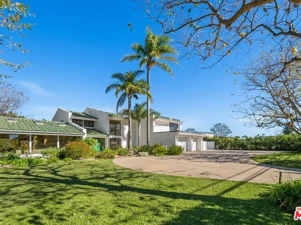 29417 Bluewater Rd, Malibu, CA 90265