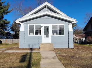 114 W State Rd, North Prairie, WI 53153