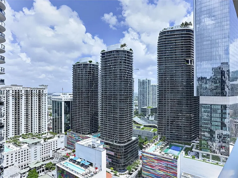 1010 Brickell Ave #3510 — Photo 20