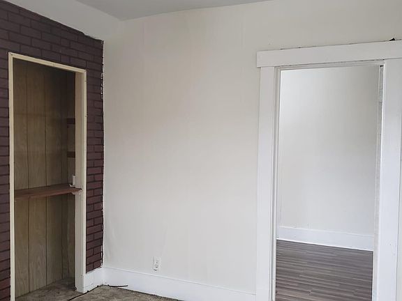 4th image of 434 Harrison Ave APT B
