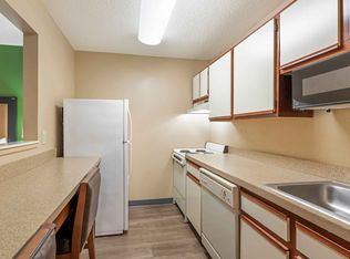 Cleveland - Westlake, Westlake, OH 44145