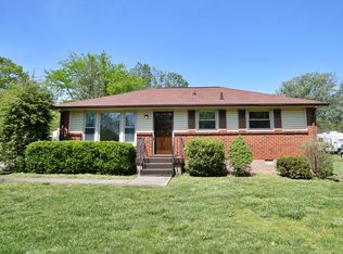 2610 Driftwood Dr, Springfield, TN 37172