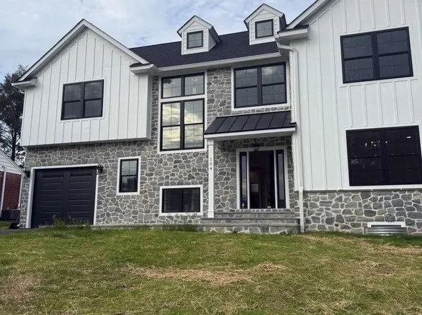 104 Pine Tree Rd, Paoli, PA 19301