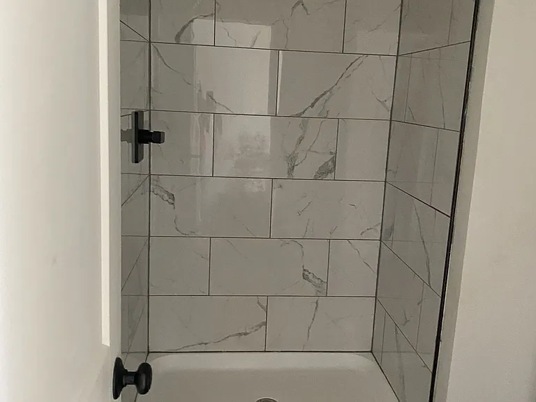 11 E Walnut St #3 — Photo 8
