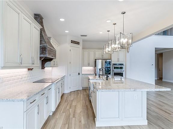 5th image of 9466 Greenleigh CT
