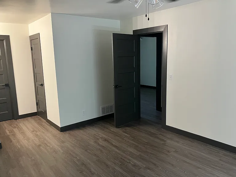 1123 N Lakewind St — Photo 16