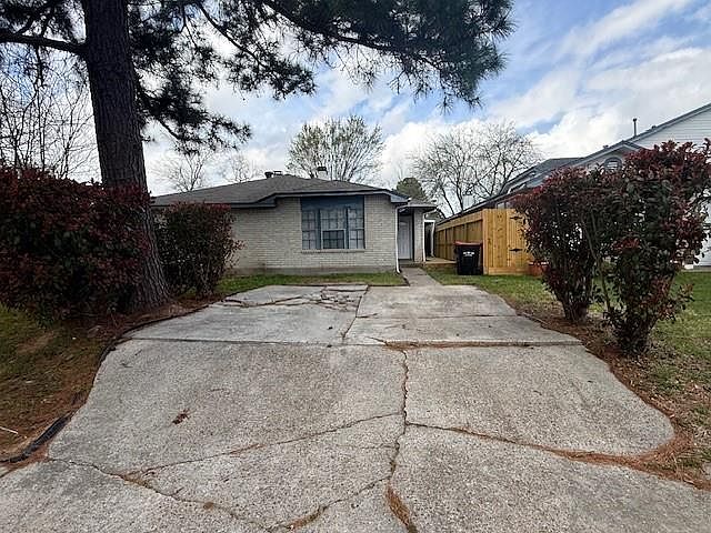 1st image of 3105 Oak Rock Cir