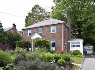 1004 Noyes Dr, Silver Spring, MD 20910