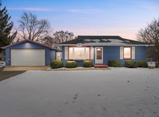 W262S3212 Ridge ROAD, Waukesha, WI 53189