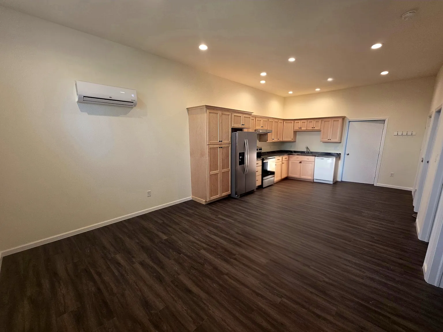 794 Pre Emption Road - 11 — Photo 2