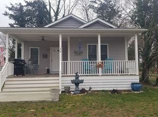 134 3rd St, Colonial Beach, VA 22443
