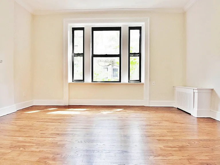 253 W 91st St #4B — Photo 4