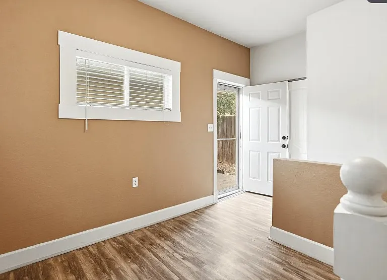 Unfurnished office space/back door.
