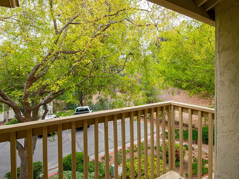 3706 Yale Dr — Photo 24