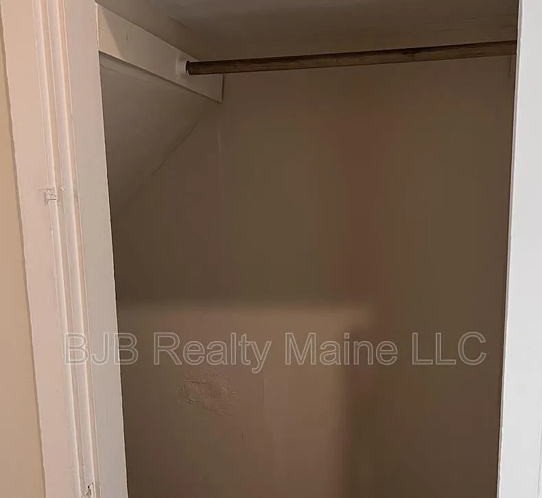 126 Emery St — Photo 2