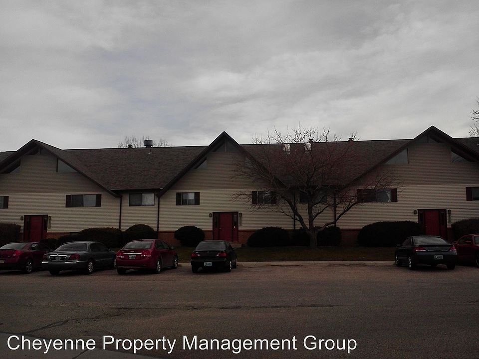 2nd image of 4715 E 13th St