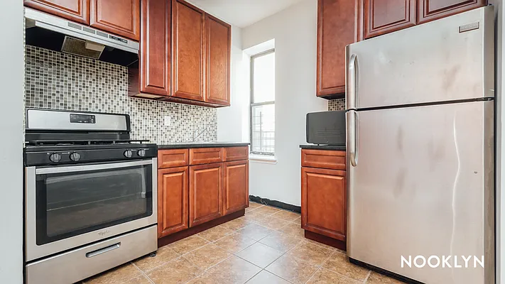 Rented by Nooklyn NYC LLC | media 8