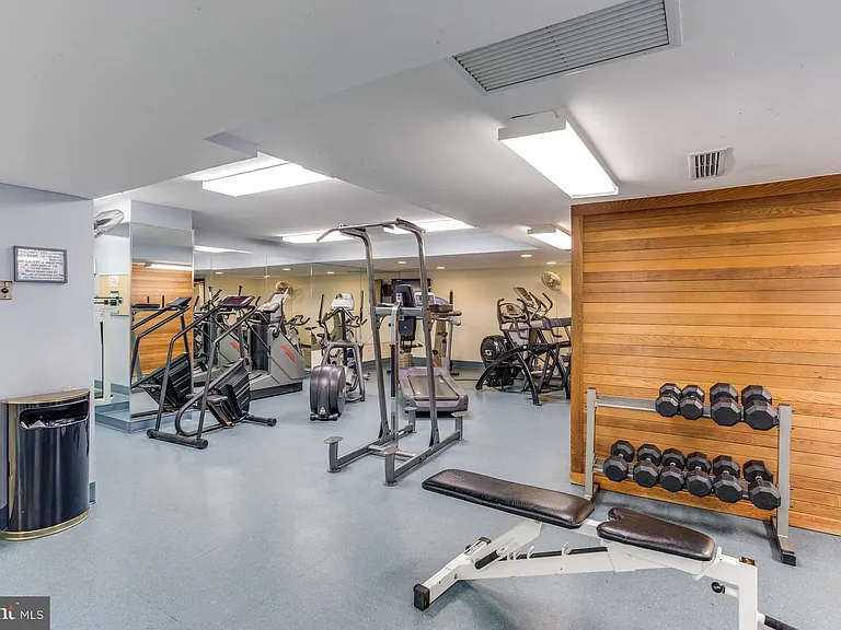 3705 S George Mason Dr #2504S — Photo 30