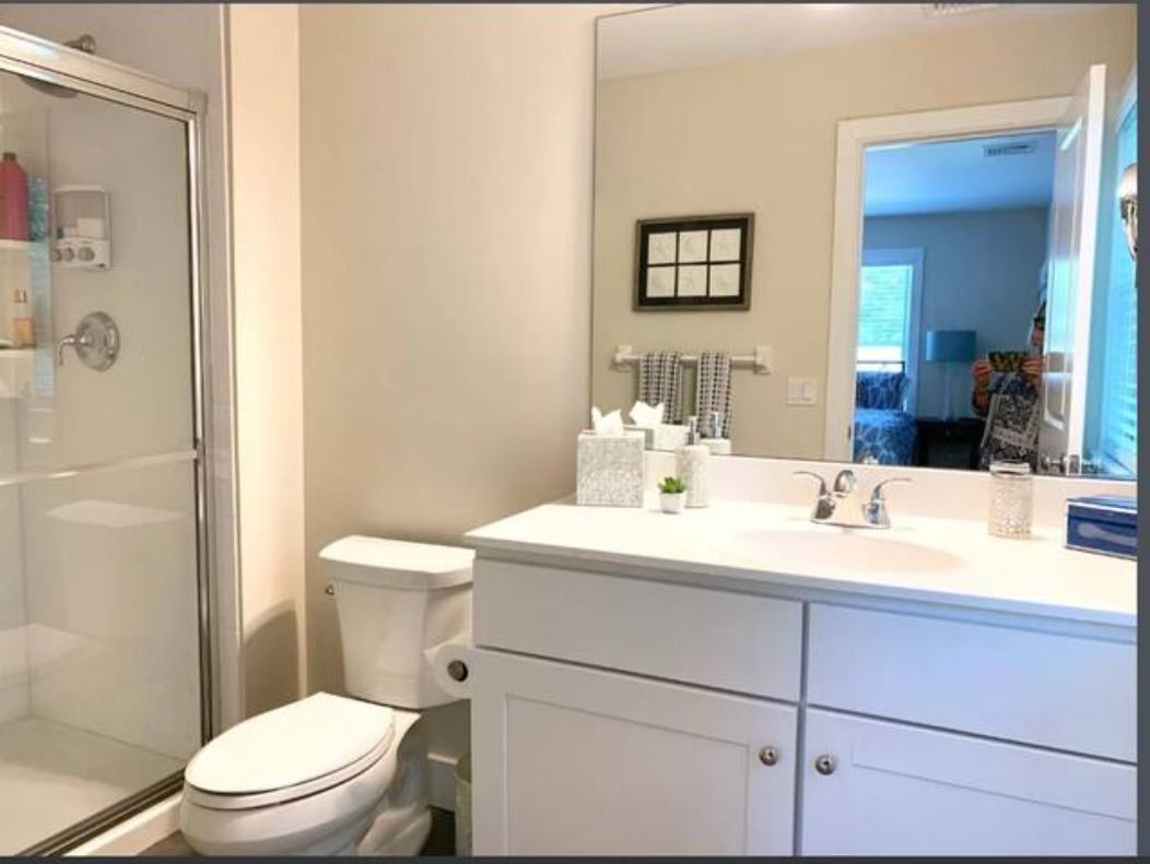  Guestroom 1 - ensuite bathroom