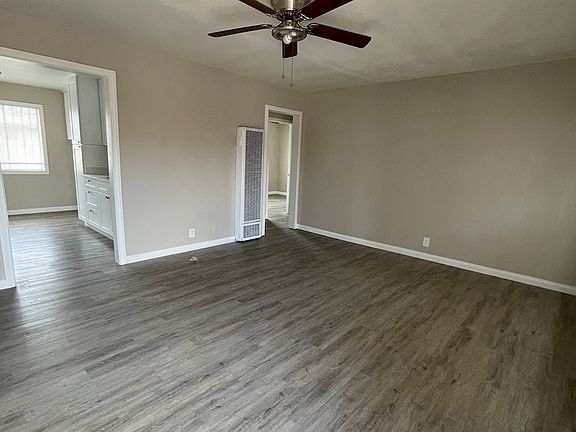 2nd image of 10338 State St