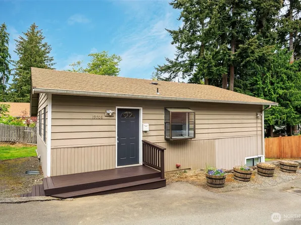 19708 North Park Avenue N, Shoreline, WA 98133