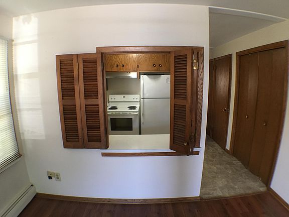 3rd image of 3221 Grand Ave S APT 4