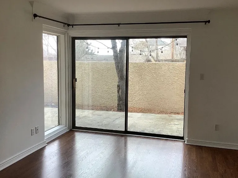 415 S Marina St #B — Photo 3