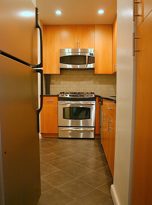 2nd image of 245 E 63rd St APT 1422