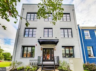 225 20th St NE APT 1, Washington, DC 20002