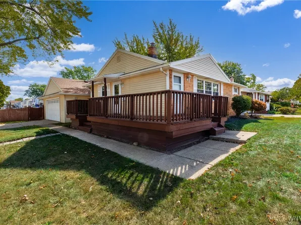 1919 Colvin Blvd, Tonawanda, NY 14150
