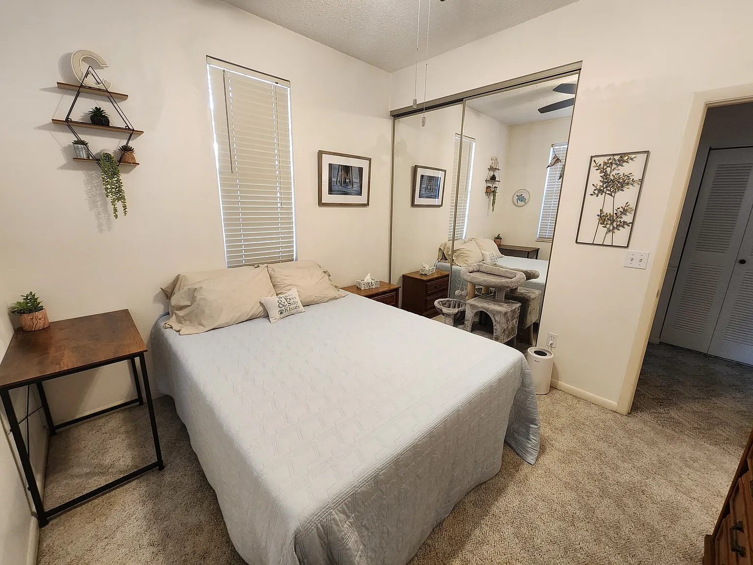9517 Royale Dr — Photo 2