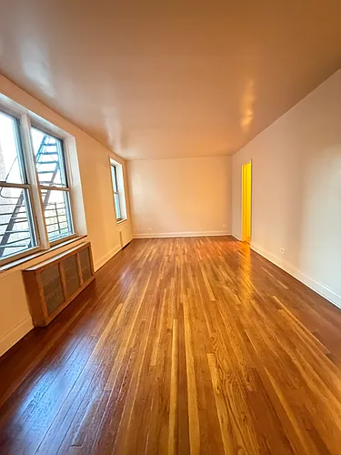 143-08 Roosevelt Ave #409 Photo 1