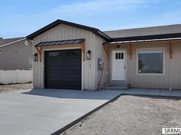 1362 Gary Dr, Blackfoot, ID 83221