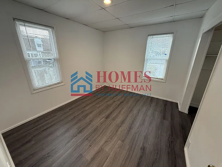 427 Enlow Ave — Photo 7