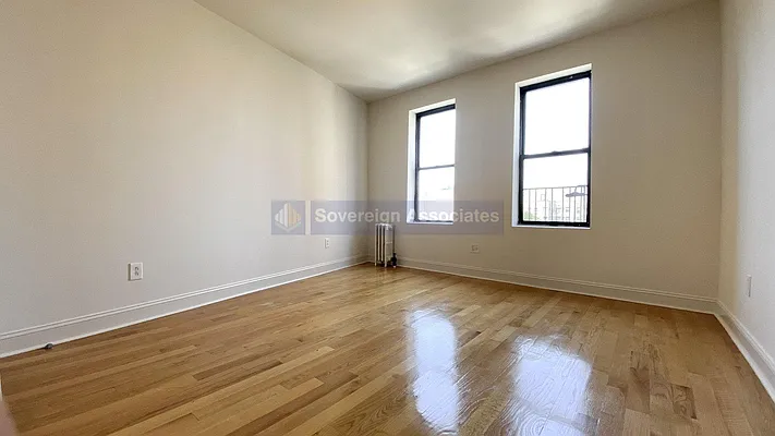 Rented by Sovereign Associates | media 13