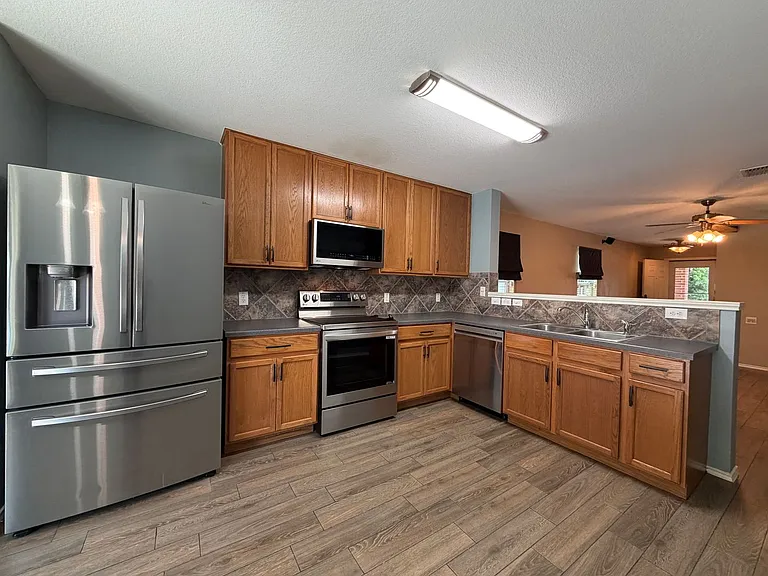 8612 Deja Ave — Photo 8