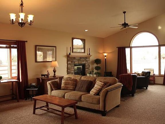Family Room/Living Room