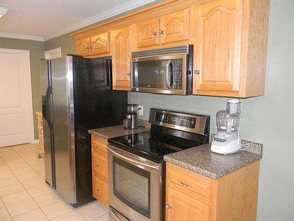 2nd image of 5636 Jonquil Ln
