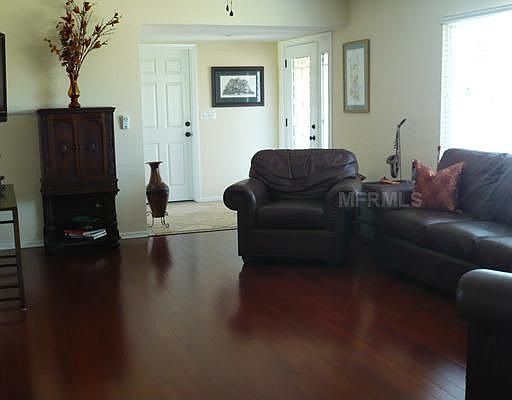 4th image of 1003 Gondola Ct