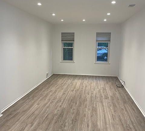 4th image of 12 Steers St Floor 2