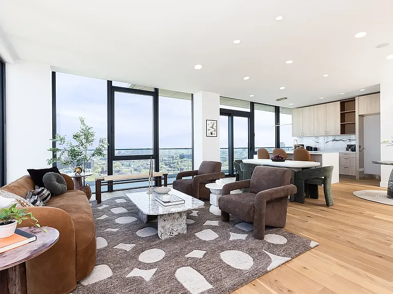 240 Willoughby St #32D — Photo 7